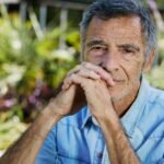 Gustavo Garzón reflexiona sobre el amor a los 70, repasa su carrera y habla sobre el trabajo que lo marcó