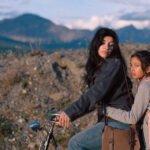 Risa y la cabina del viento tiene todo: a Cazzu, a Diego Peretti y fantasía para ser una película poética