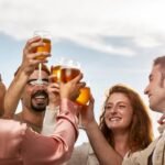 Un nutricionista detalló cuál es la bebida alcohólica que causa más resaca y cómo influye el color – Clone