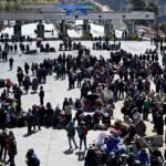 Los manifestantes radicalizan la protesta en Bolivia y rechazan los llamados del presidente al diálogo