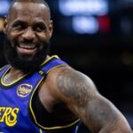 El curioso contrato de LeBron James con Philadelphia: cobrará 50 millones menos que en los Lakers, pero sueña con su quinto anillo
