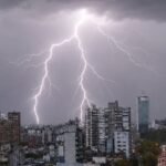 Avanza una muralla de tormentas fuertes, ráfagas de hasta 70km/h y cambio abrupto del tiempo: las zonas afectadas
