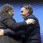 Un juez de la Corte brasileña endurece el arresto domiciliario de Jair Bolsonaro y se frustra la visita de Milei