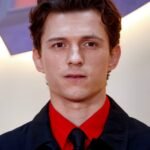 Tom Holland se pondrá en los zapatos de Fred Astaire para una biopic, y quiere hacer todo el baile él mismo