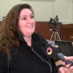 Vecinos de Harding Green en el Concejo: “Hace 15 meses que teníamos aprobada esta banca y recién hoy nos vienen a escuchar”​